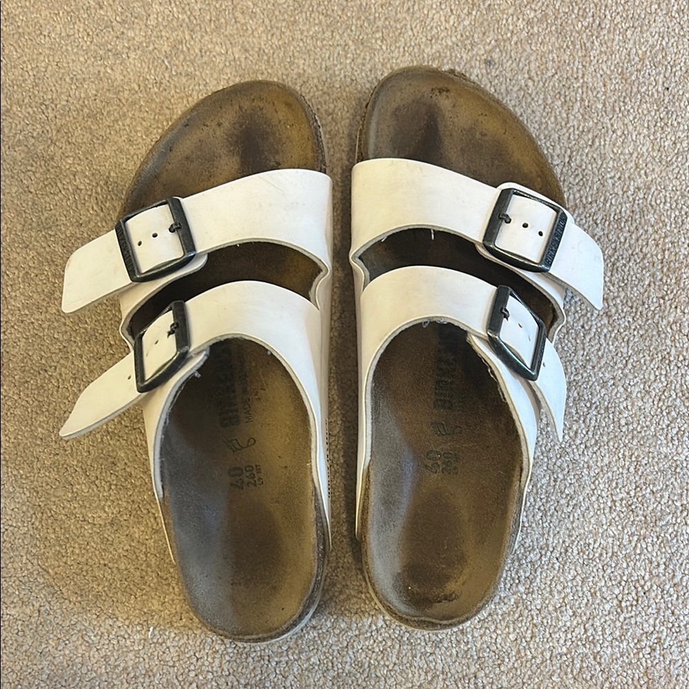 White Birkenstocks (Arizona Birko-Flor)